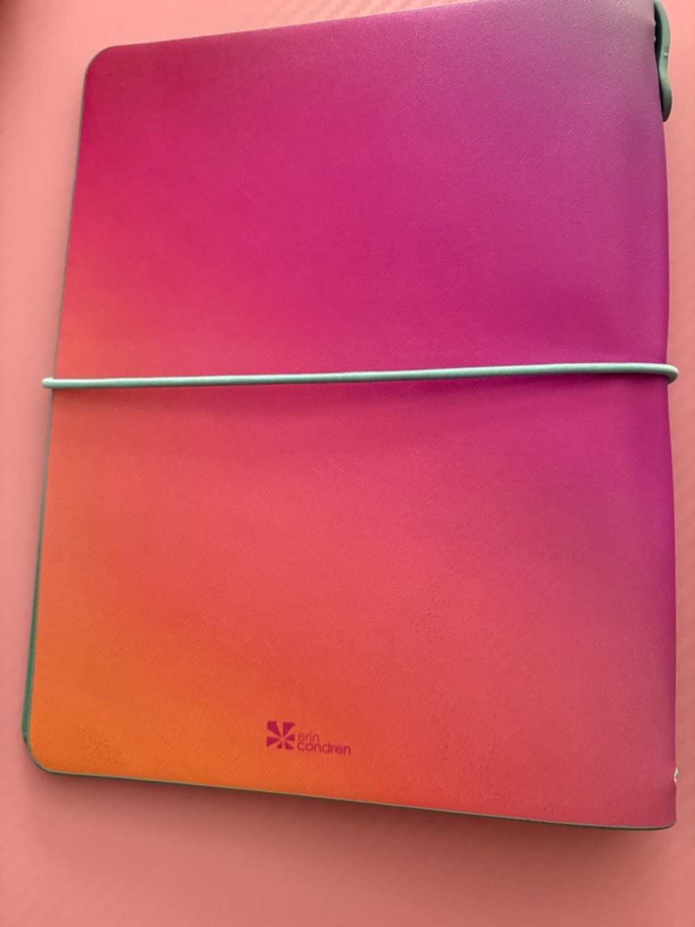 Erin Condren Petite Folio Rainbow - Picture 2 of 6